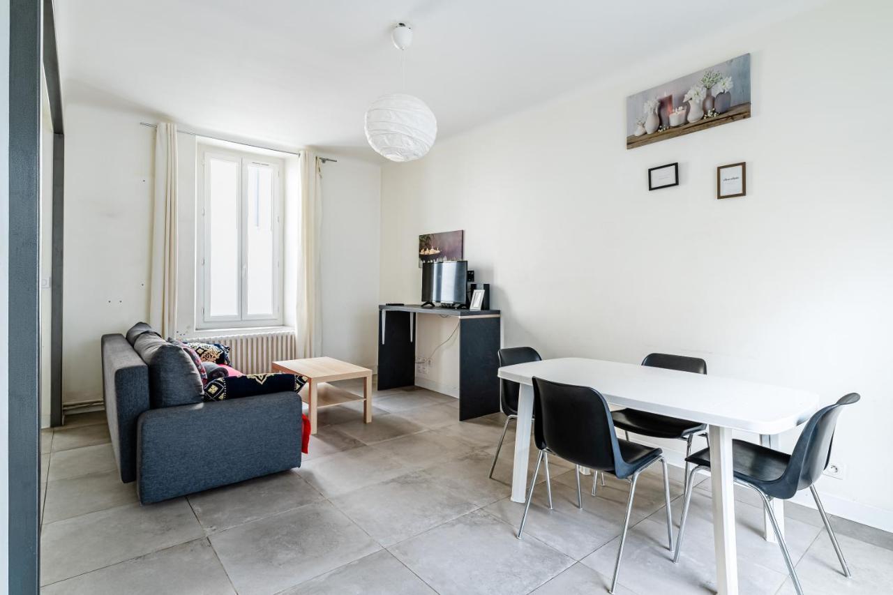 Maison De Pour 7 Personnes * Marseilles